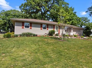 327 W Wisconsin St, Delavan, WI 53115