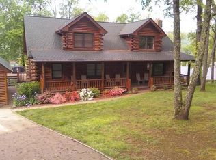 971 Cove Point Rd, La Follette, TN 37766