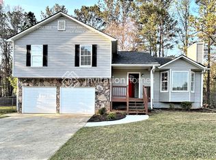 305 Ivy Terrace Dr, Dallas, GA 30157