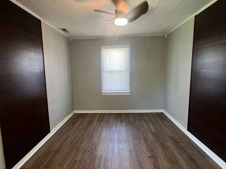 120 S Patterson Ave — Photo 9