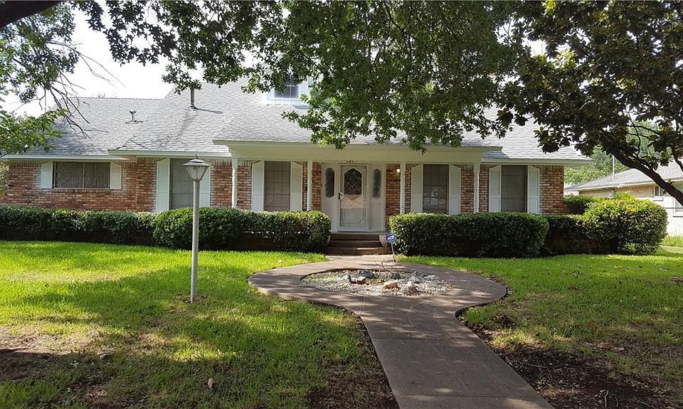 1st image of 3817 Shady Hollow Ln