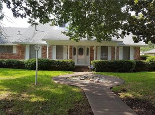 3817 Shady Hollow Ln, Dallas, TX 75233