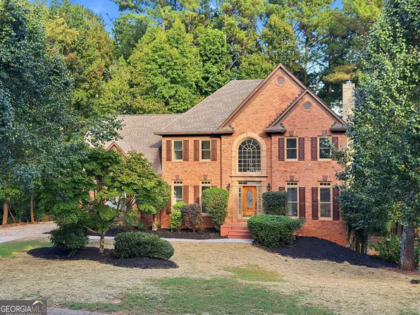 2317 Kingsford Ct, Lawrenceville, GA 30043