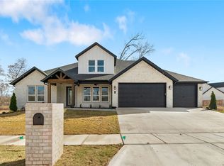 109 SW Autumn Hills Rd, Bentonville, AR 72712