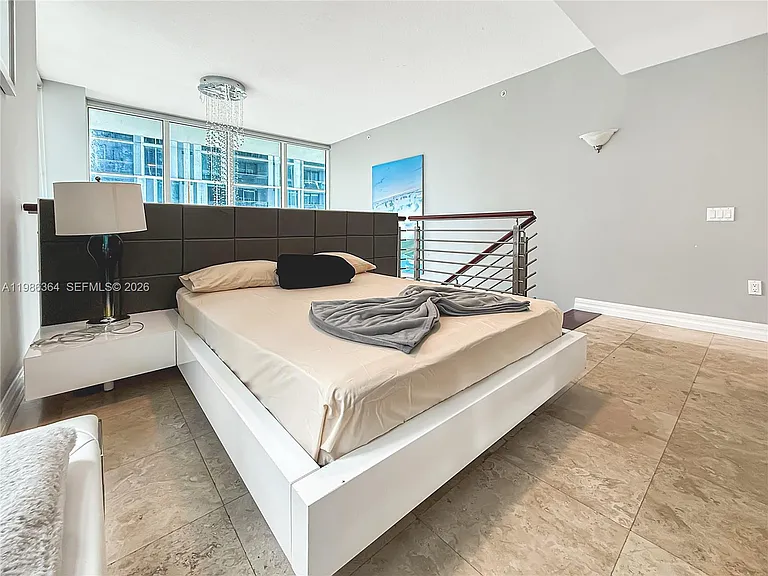 41 SE 5th St #602 — Photo 10