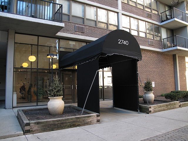 1st image of 2740 N Pine Grove Ave APT 3A