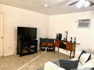 1511 W Ashby Pl #3, San Antonio, TX 78201