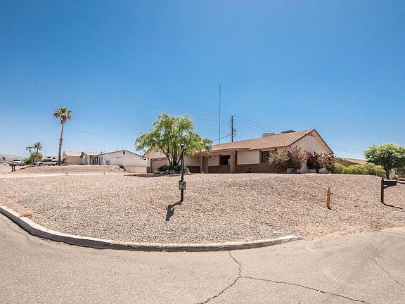3rd image of 3640 Reservation Dr