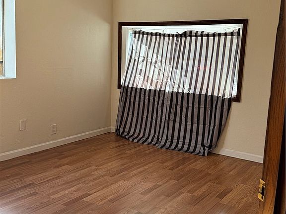 5th image of 6060 Myrtle Ave