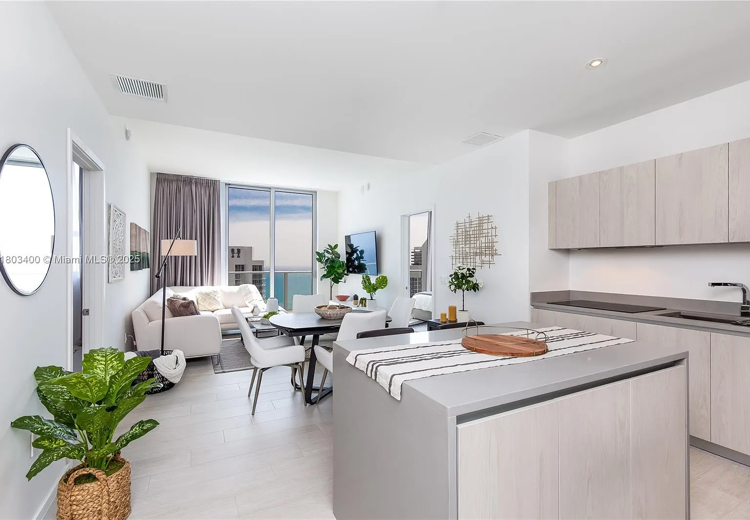 4010 South Ocean Condo — Photo 3