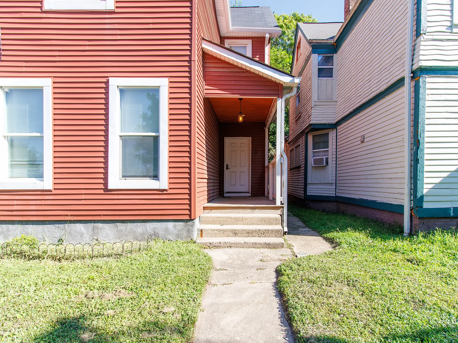 1 bed, 1.0 bath, 560 sqft, $1,195 — Photo 3