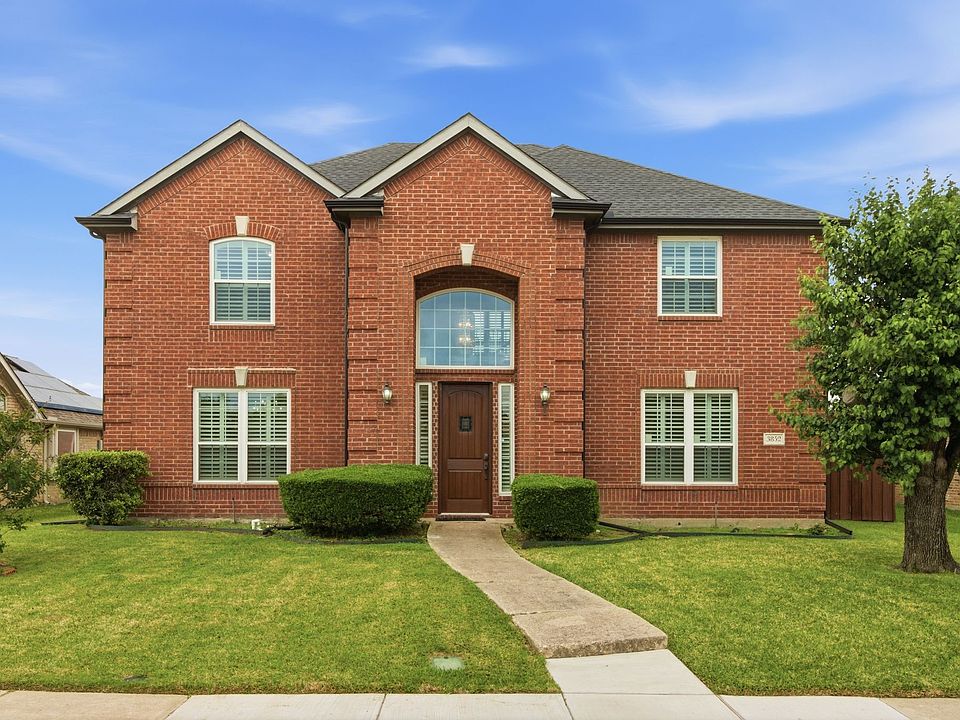 1st image of 3852 Harrison Dr