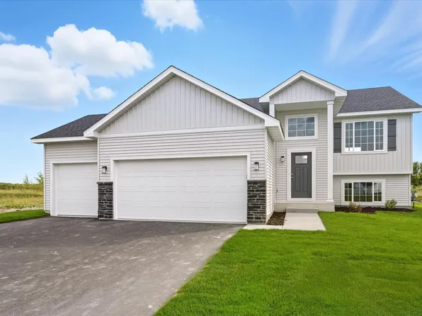 1004 Brandenburg Cir, Waverly, MN 55390