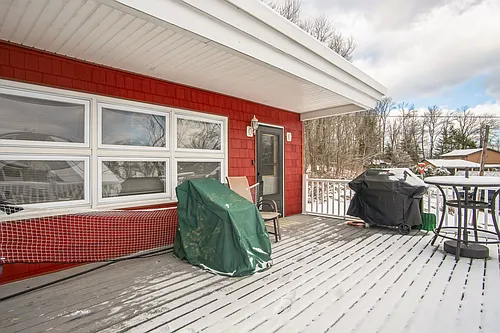 143 Sunset Ave Photo 1