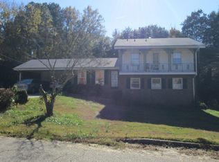 1003 Fox St SE, Conyers, GA 30013