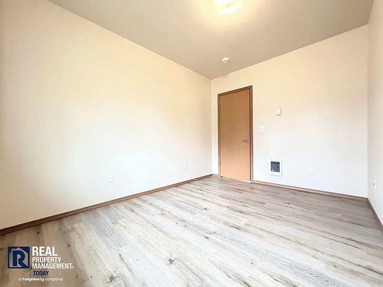 24902 51st Ave E — Photo 17