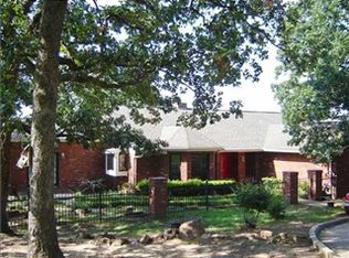 9226 Royal Ridge Dr, Fort Smith, AR 72903