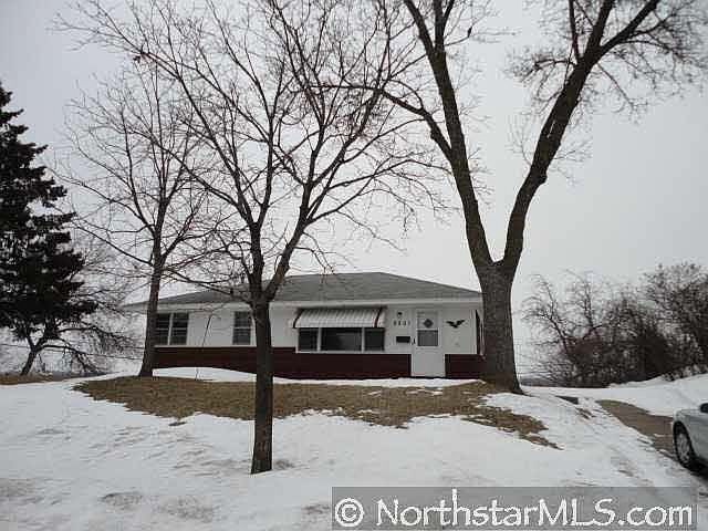 1st image of 5901 W Moore Lake Drive