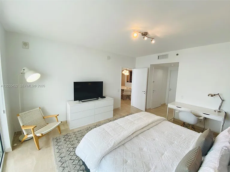 450 Alton Rd #1406 — Photo 11