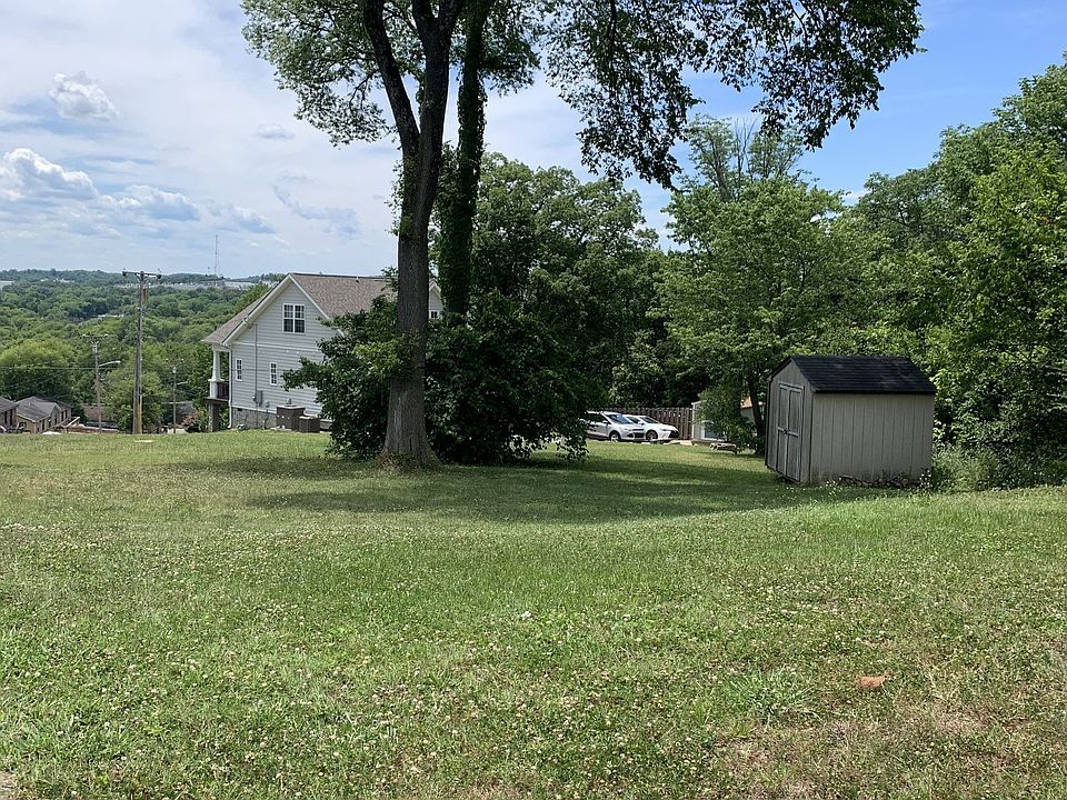 2nd image of 0 Oakwood Ave