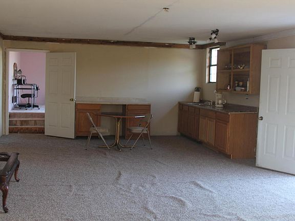 2nd image of 5501 Taylor Pl