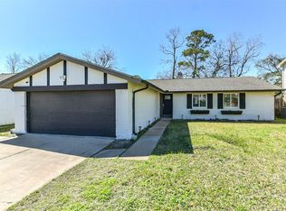 16510 Blackhawk Blvd, Friendswood, TX 77546