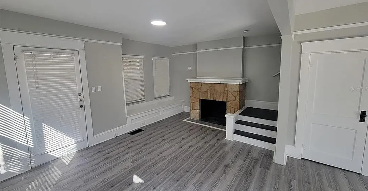 Building Photo - 1221 Ruger Pl