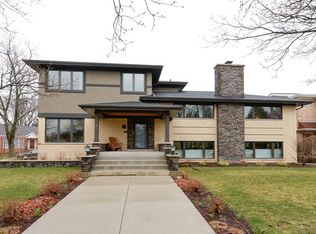 6233 N Forest Glen Ave, Chicago, IL