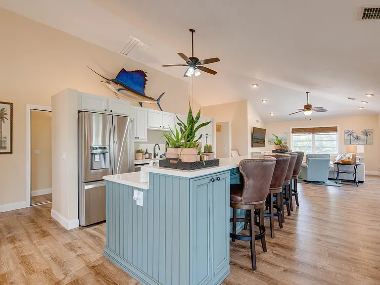 17375 Jamaica Ln — Photo 13
