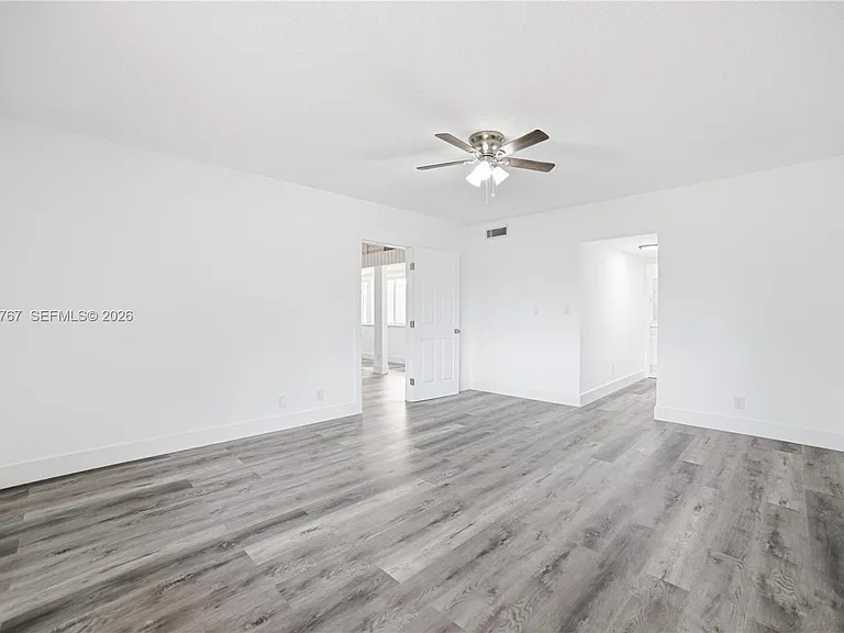 5201 Yellow Pine Ln — Photo 26