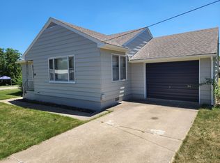 1302 S Scott Ave, Fort Scott, KS 66701