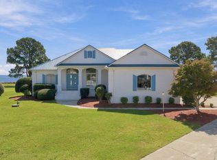 6022 Dolphin Road, Oriental, NC 28571