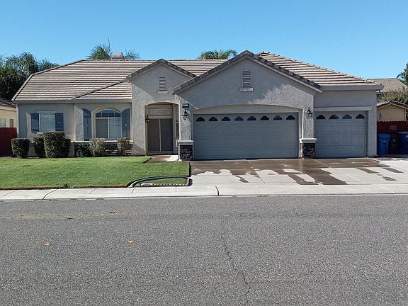 2nd image of 1647 Bella Terra Dr