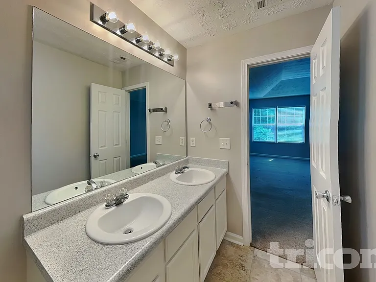 613 Everlasting Way — Photo 9