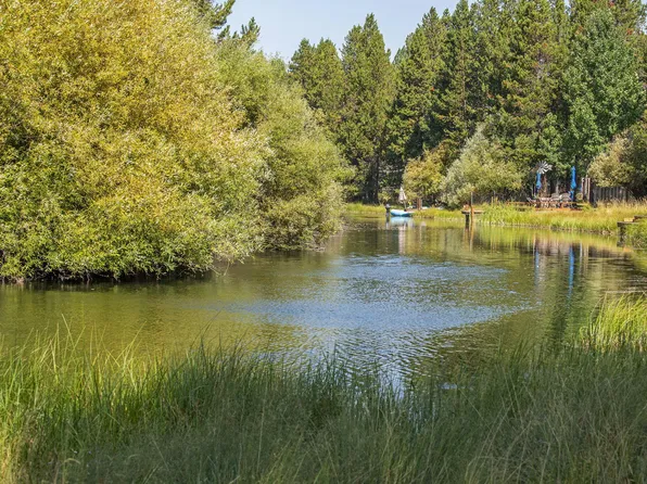 55967 Wood Duck Dr, Bend, OR 97707