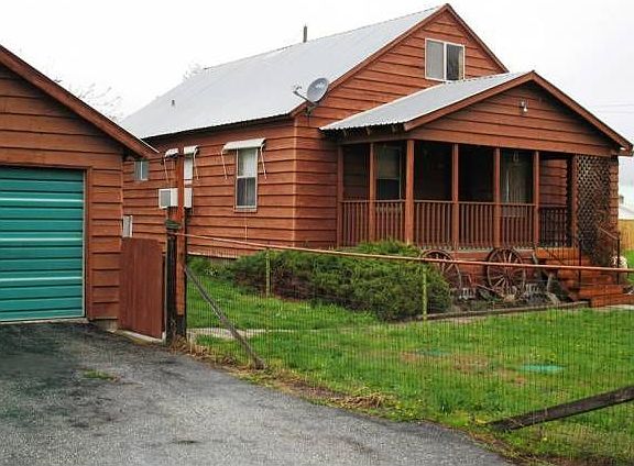 Solidly Built with 2 Car 