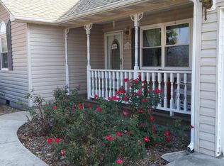 1038 Oak Grove Rd, Madisonville, TN 37354