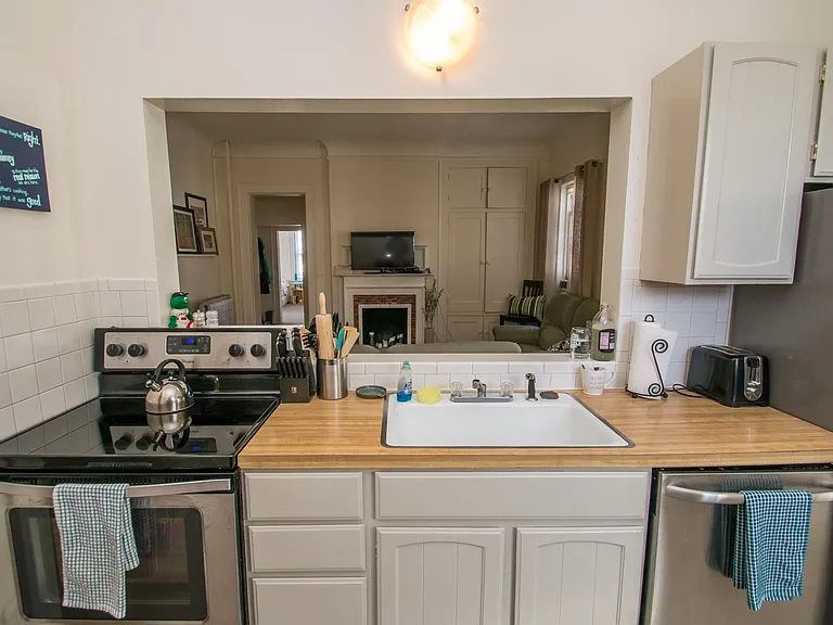445 E 9th Ave #4 — Photo 14