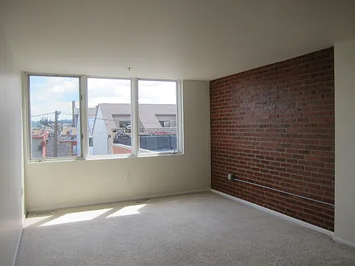 1232 Sarah St #E — Photo 6