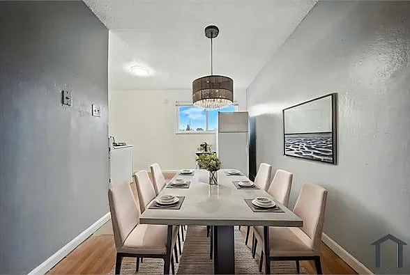 2 bed, $2,295 — Photo 4