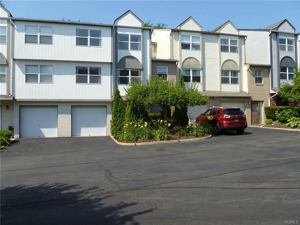 1st image of 7 Kensington Ct