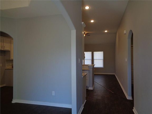 5th image of 2671 E Ann Arbor Ave