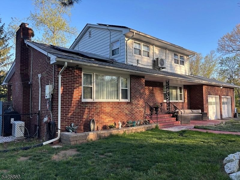 1st image of 225 Sunnymead Rd
