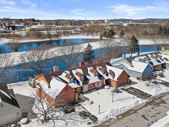 2nd image of W179N9773 Riversbend CIRCLE WEST West