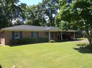 800 Windsor Rd, Grenada, MS 38901