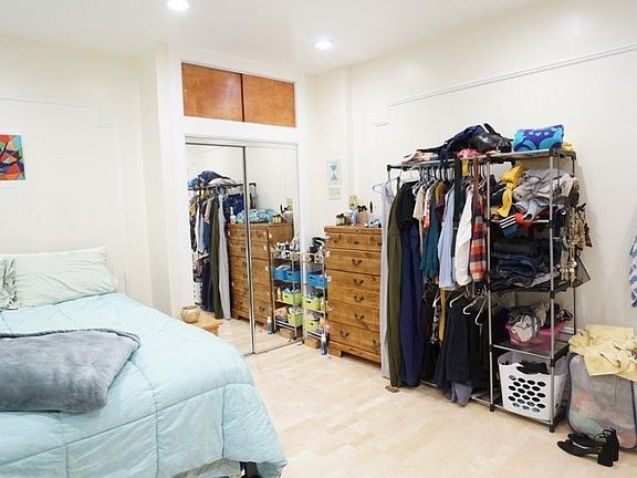 4th image of 608 W 140th St APT 26
