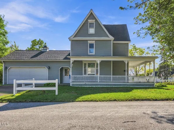 2504 Augustine Avenue, Schenectady, NY 12306