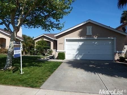 3rd image of 2642 Dry Creek Way