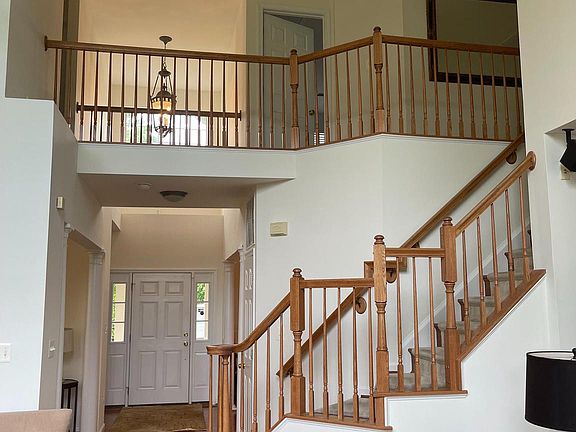 4th image of 6137 Michener Dr