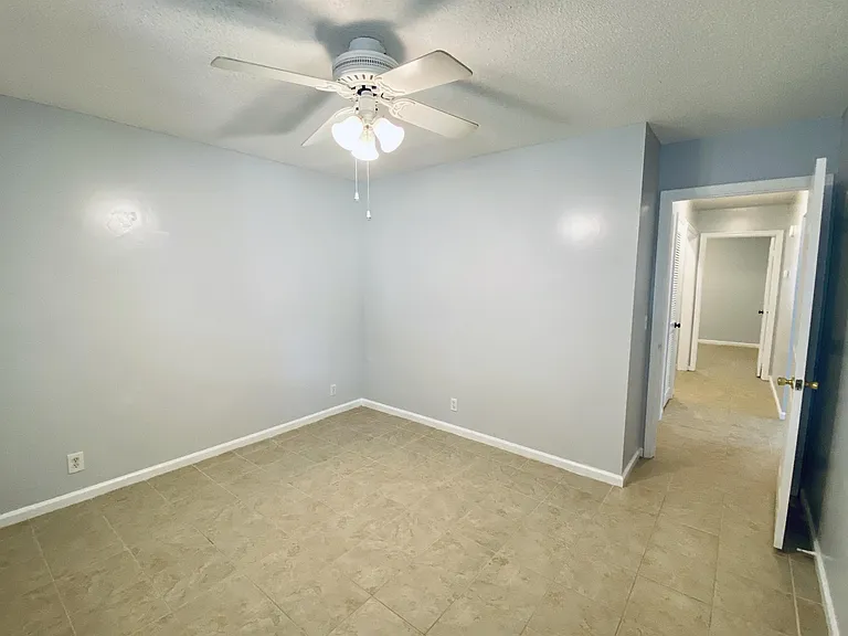 217 Bull River Bluff Dr — Photo 16